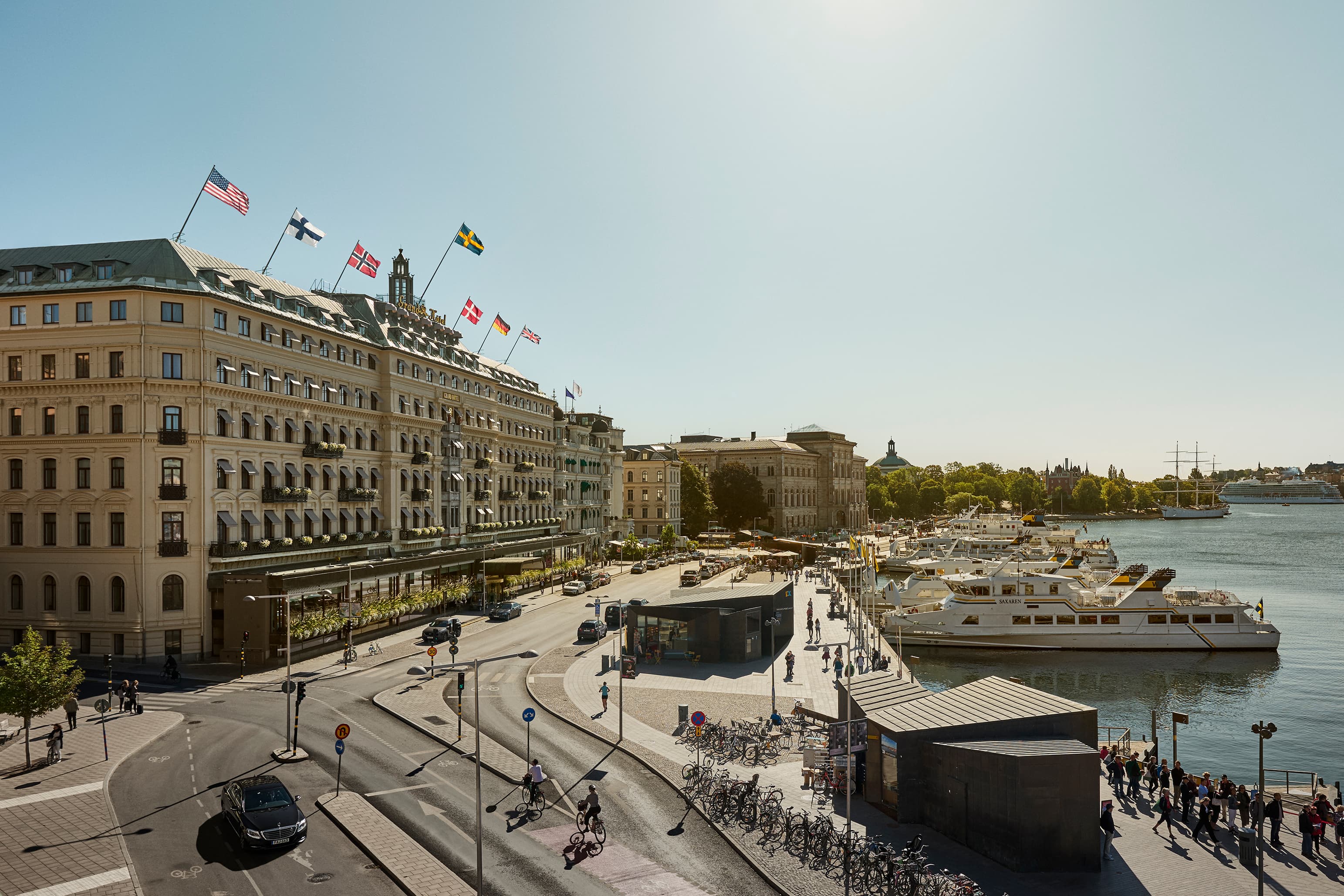 Picture of the facade of the Grand Hotel in Stockholm